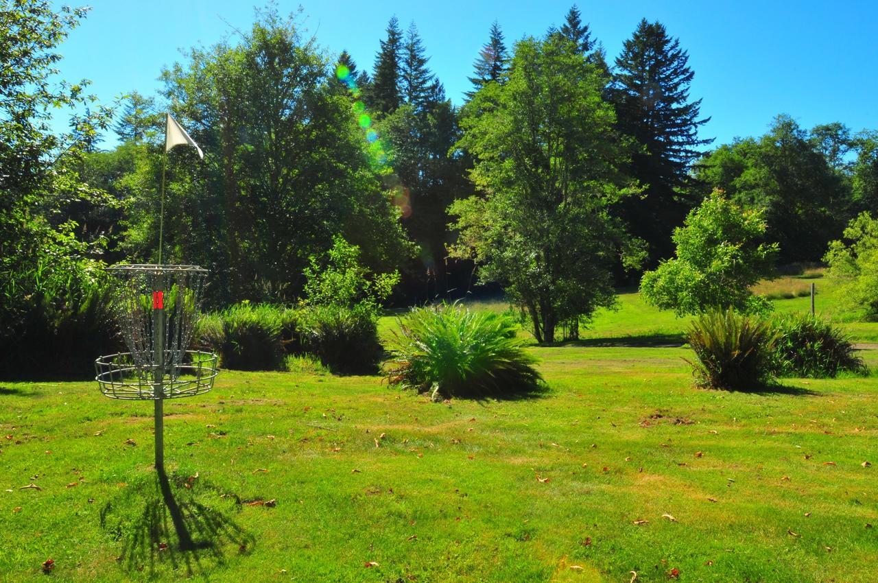 Lucky Mud Inn And Disc Golf Resort Skamokawa Exterior photo