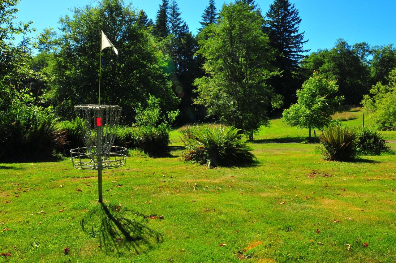 Lucky Mud Inn And Disc Golf Resort Skamokawa Exterior photo